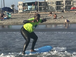 Surfing Lessons with the best sandiegosurf.com